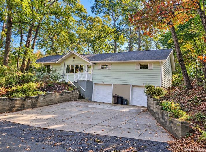 140 Hallock Landing Road Property Photo 1