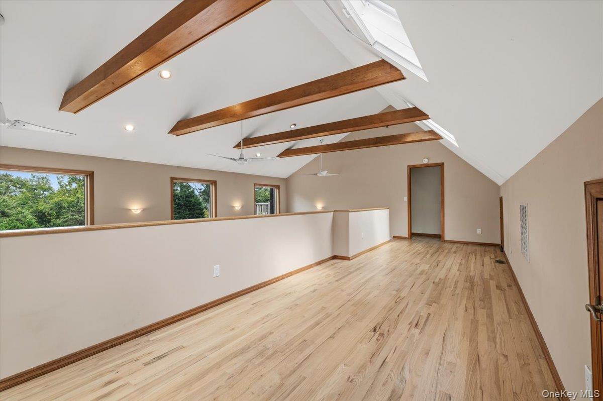 2785 Noyack Road Property Photo 21