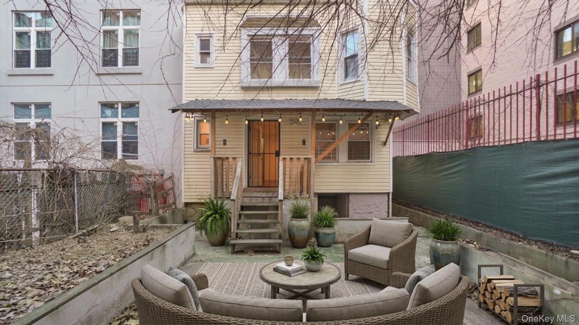 1823 Anthony Avenue Property Photo 26