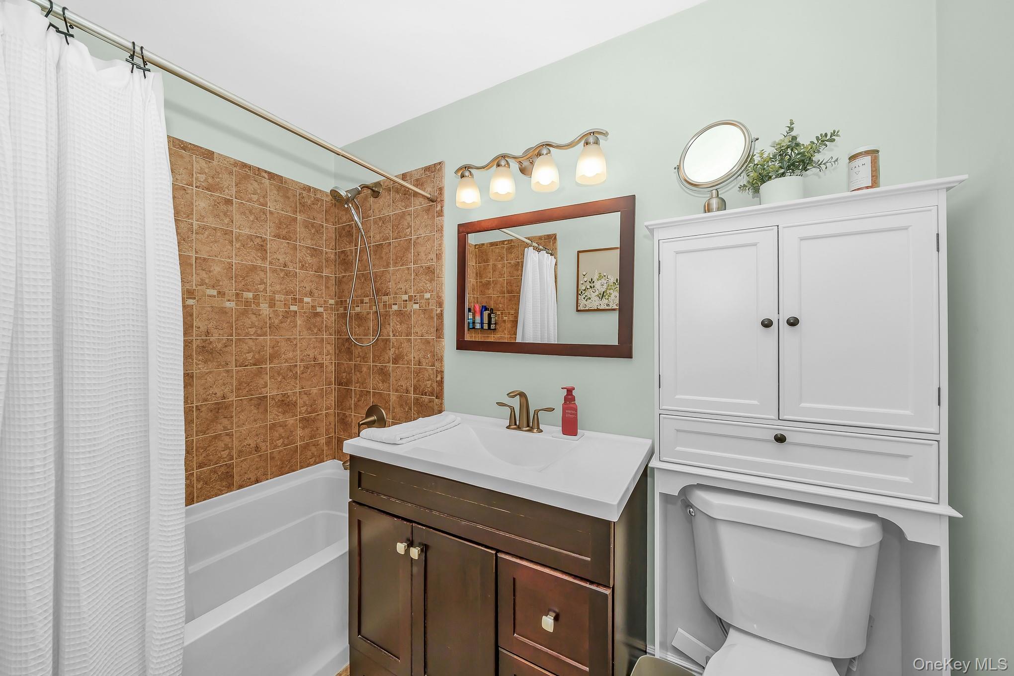 5215 Wilshire Lane 5215 Property Photo 22