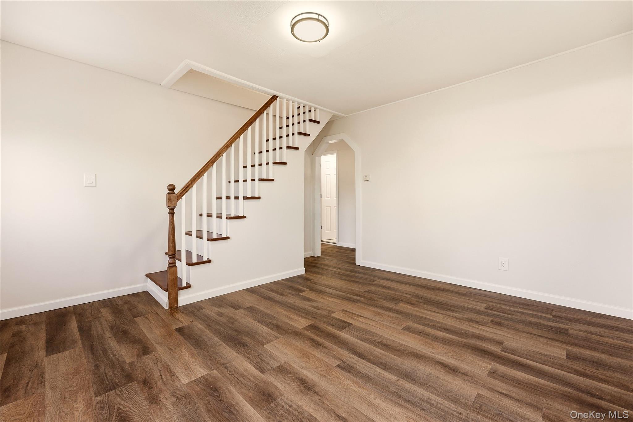 11 George Drive Property Photo 6