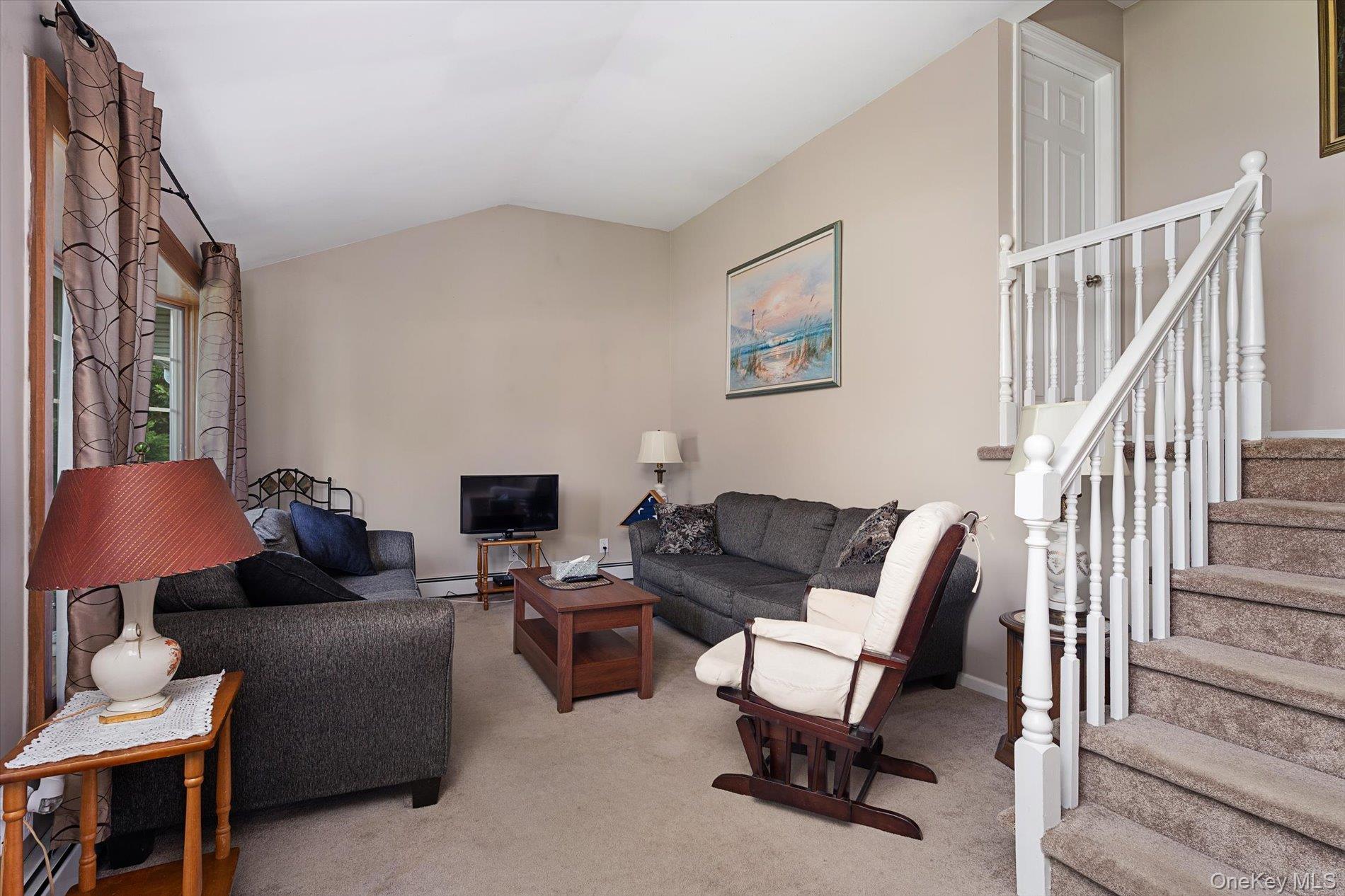 991 Gardiner Drive Property Photo 11