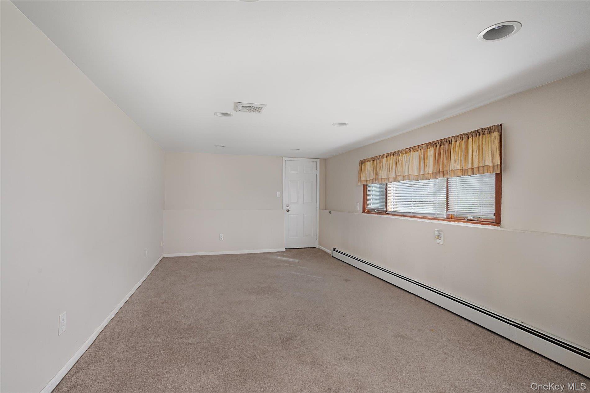 991 Gardiner Drive Property Photo 23