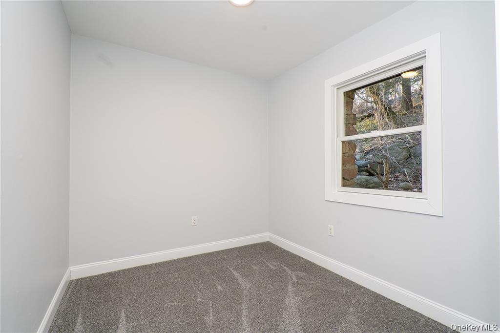576 Lakes Road Property Photo 12