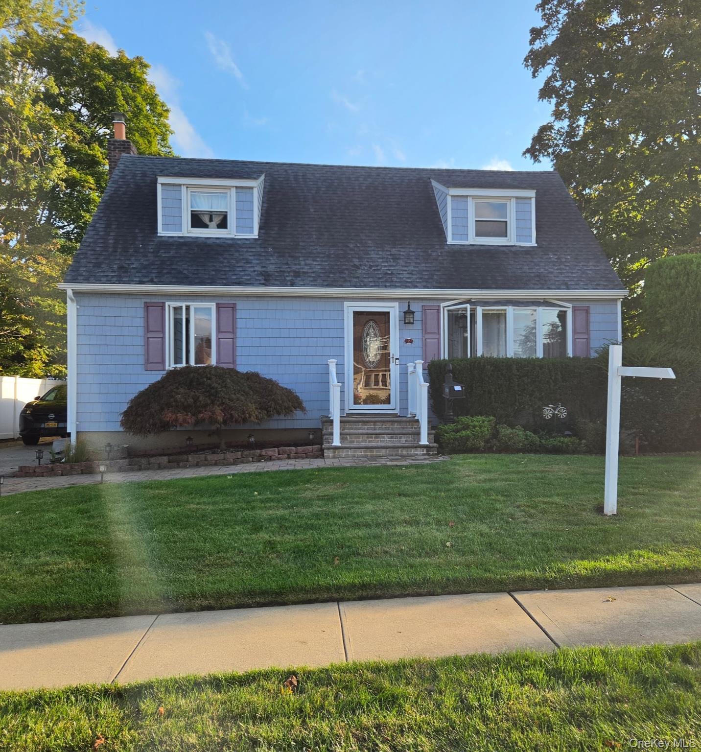 2 Gateway Property Photo 1