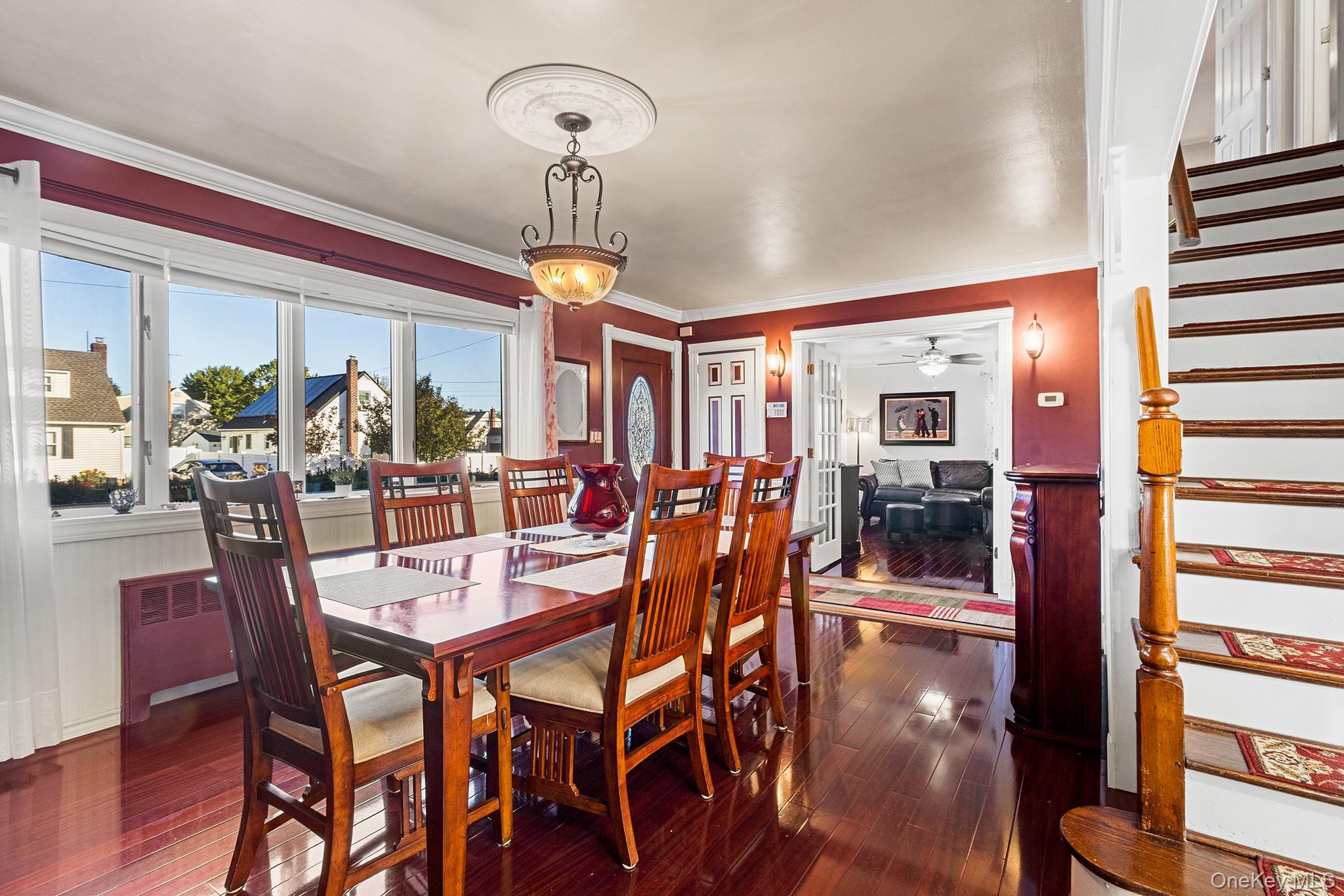 2 Gateway Property Photo 6
