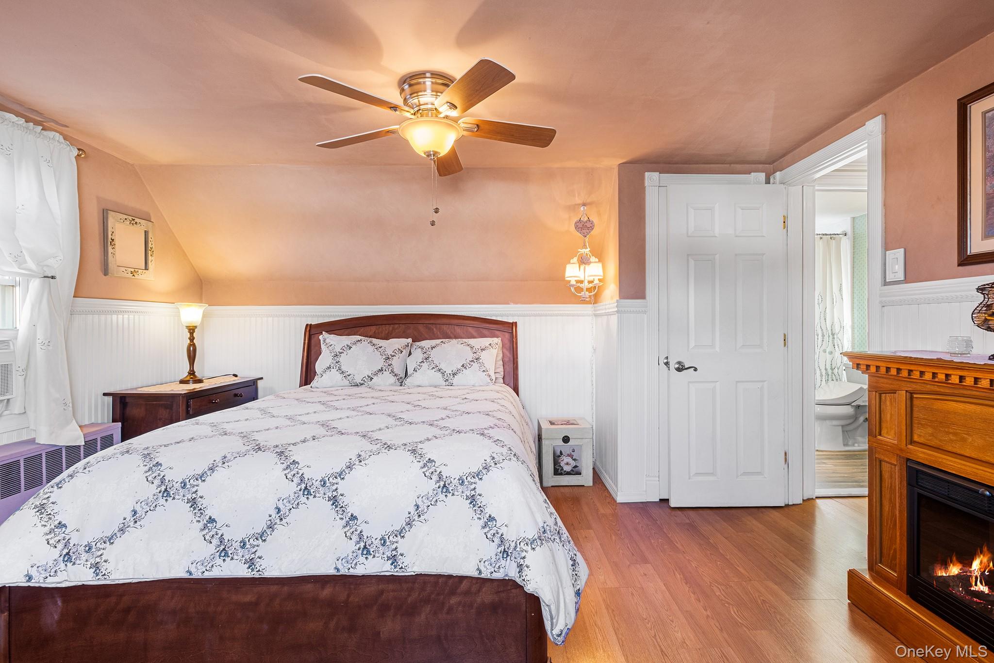 2 Gateway Property Photo 24