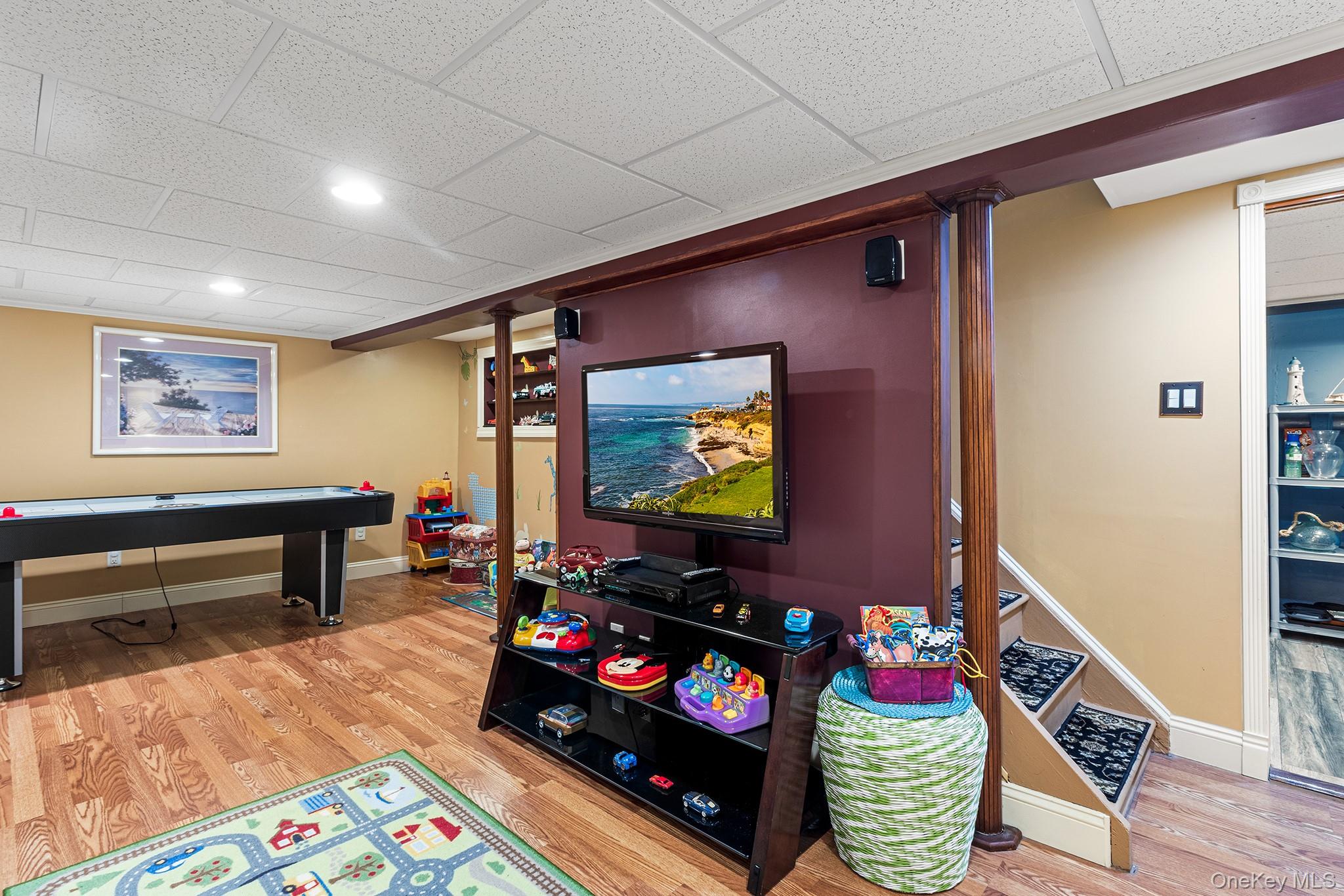 2 Gateway Property Photo 27