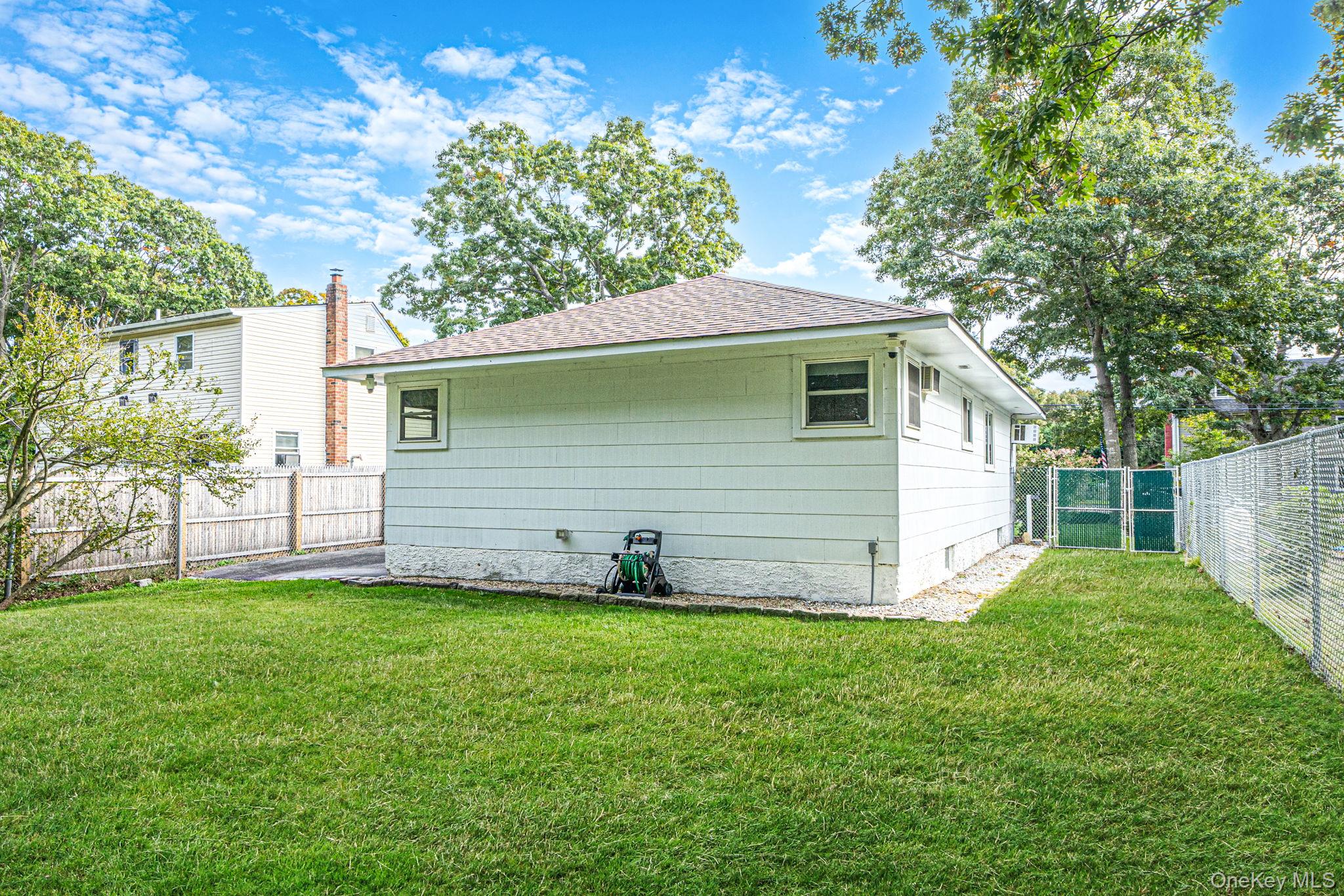 87 Somerset Avenue Property Photo 23