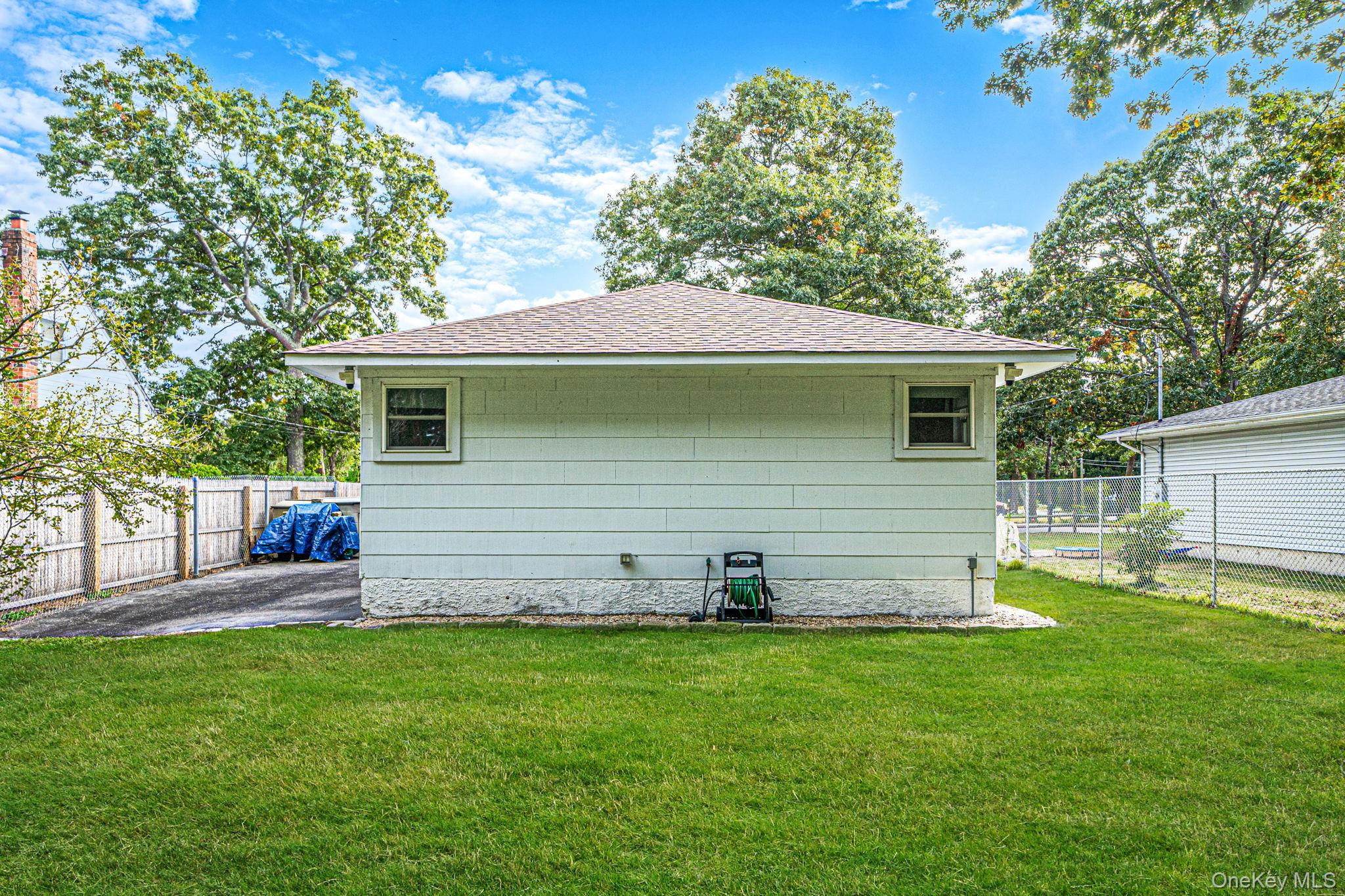 87 Somerset Avenue Property Photo 24
