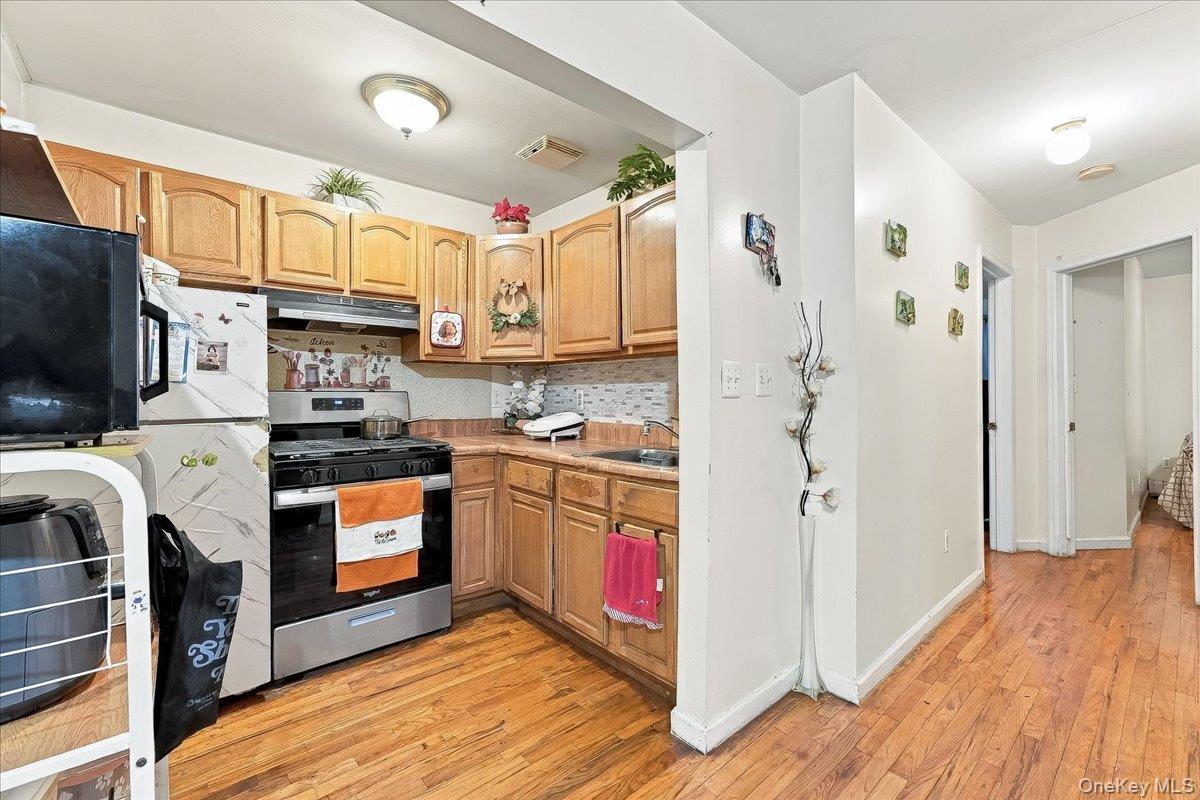 1174 Union Avenue Property Photo 19