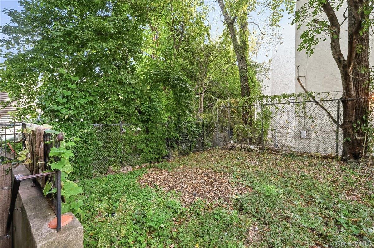 1174 Union Avenue Property Photo 37