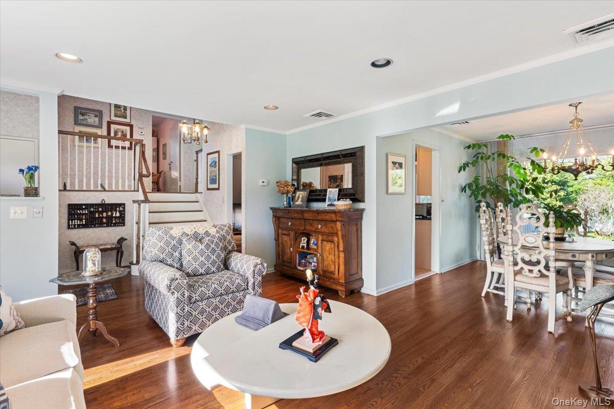 8 Temme Court Property Photo 10