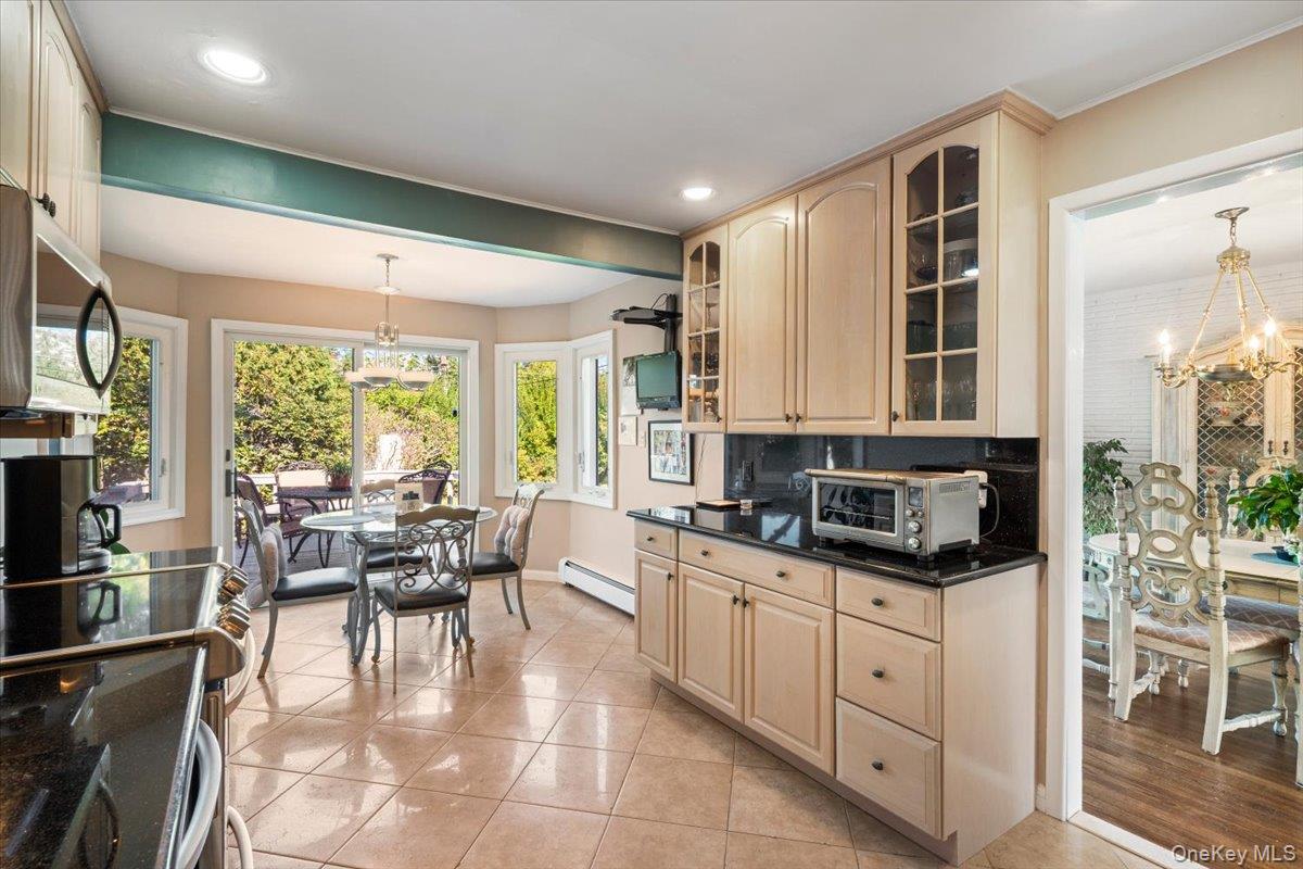 8 Temme Court Property Photo 12
