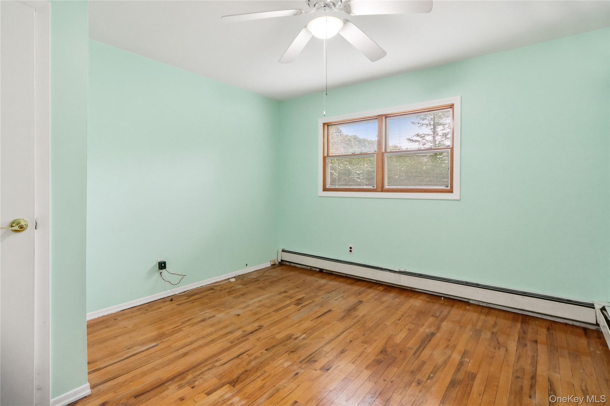 77 E Woodside Avenue Property Photo 20