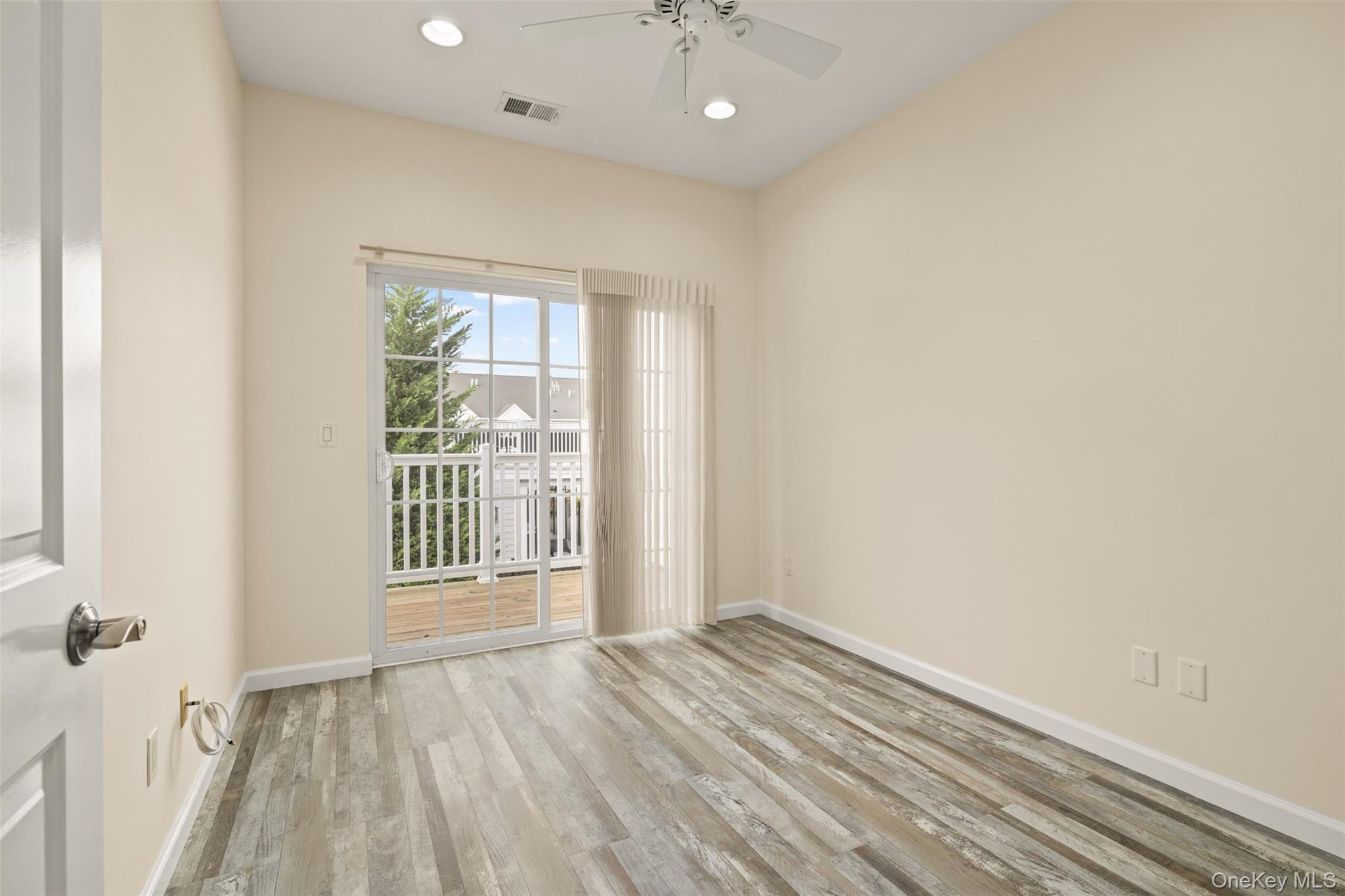 57 Spring Drive Property Photo 20