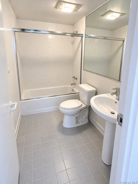 100 Cuttermill Road 2h Property Photo 13