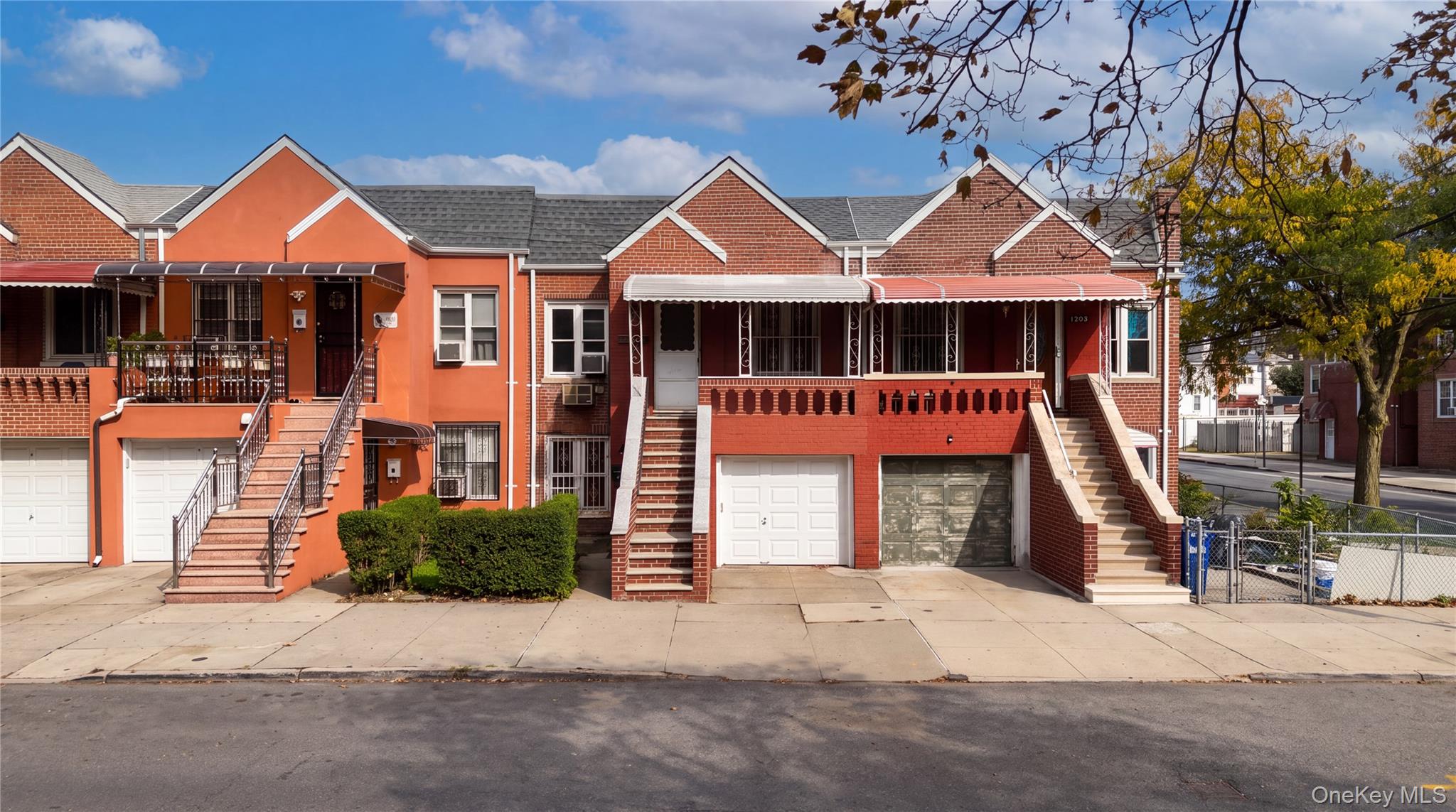 1902 Hone Avenue Property Photo 14