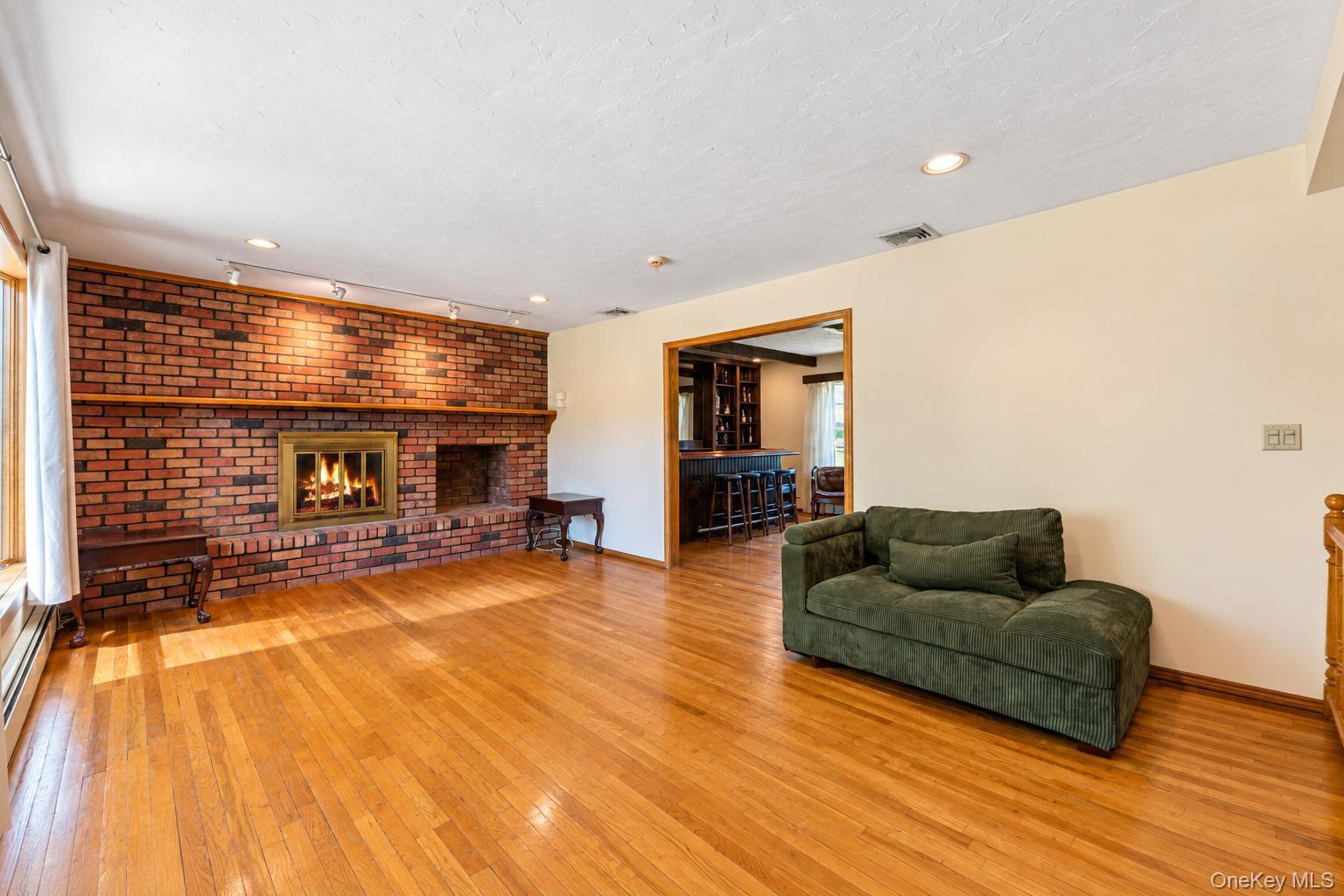 845 Park Avenue Property Photo 20
