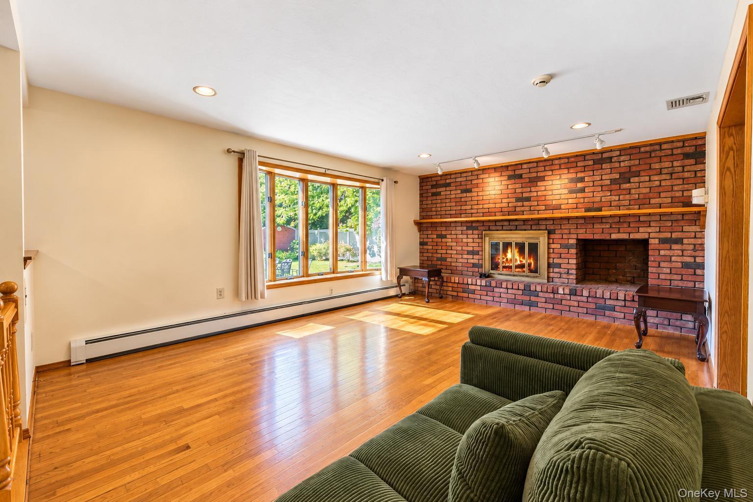 845 Park Avenue Property Photo 22