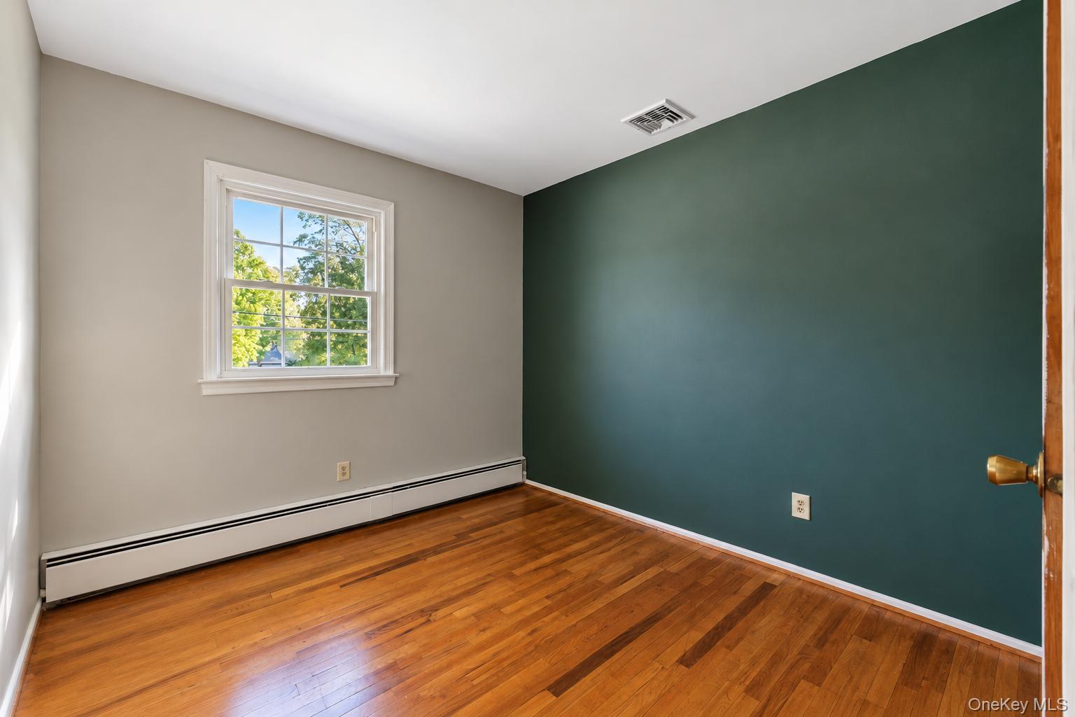 845 Park Avenue Property Photo 37