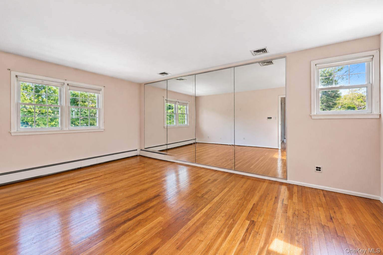 845 Park Avenue Property Photo 42