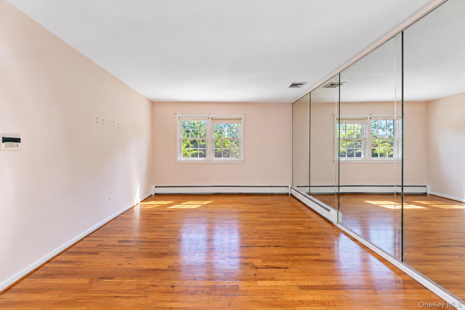 845 Park Avenue Property Photo 44