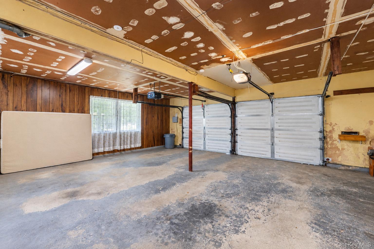 845 Park Avenue Property Photo 49