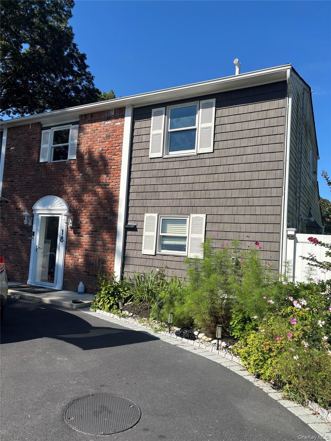 18 William Street Property Photo 1