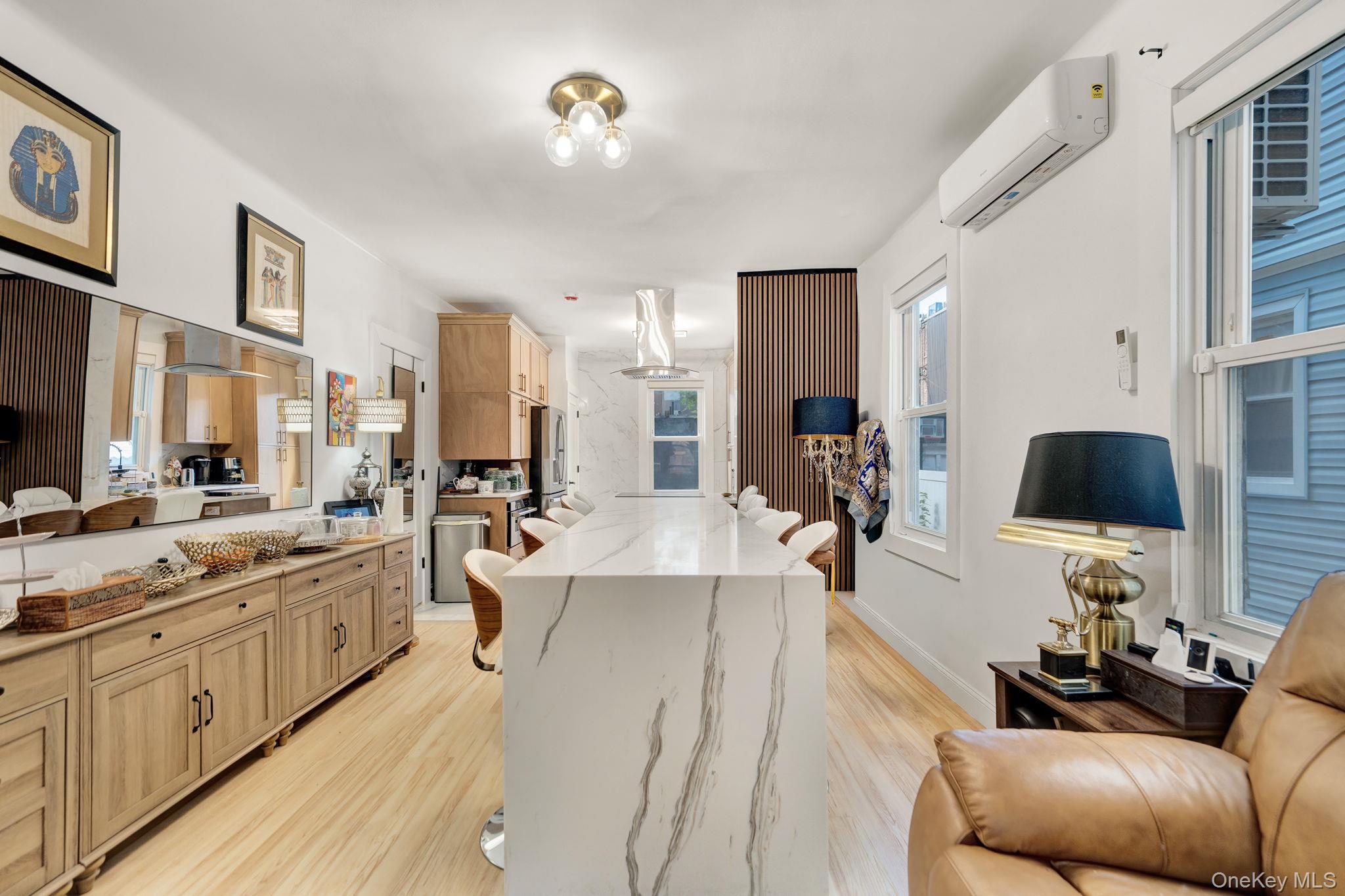 4014 79th Street Property Photo 6