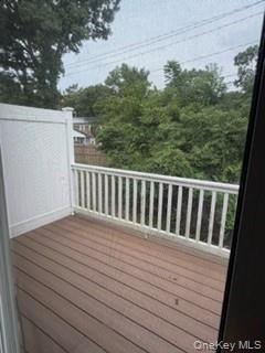 101 Sylvan Avenue 85 Property Photo 9