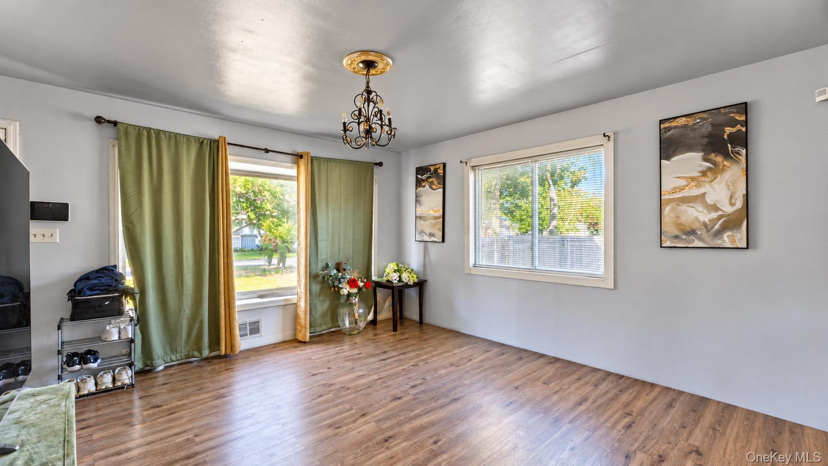 78 Shinnecock Avenue Property Photo 13
