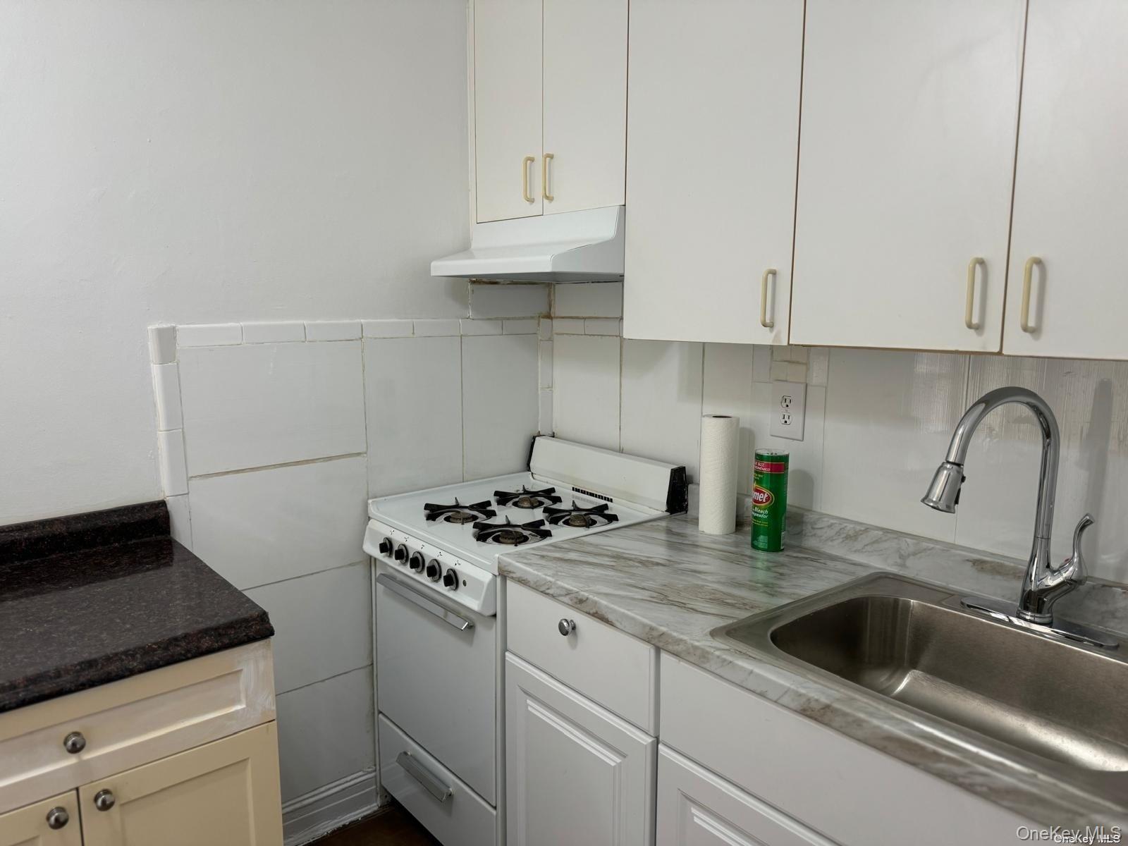 83-80 118th Street 4g Property Photo 8