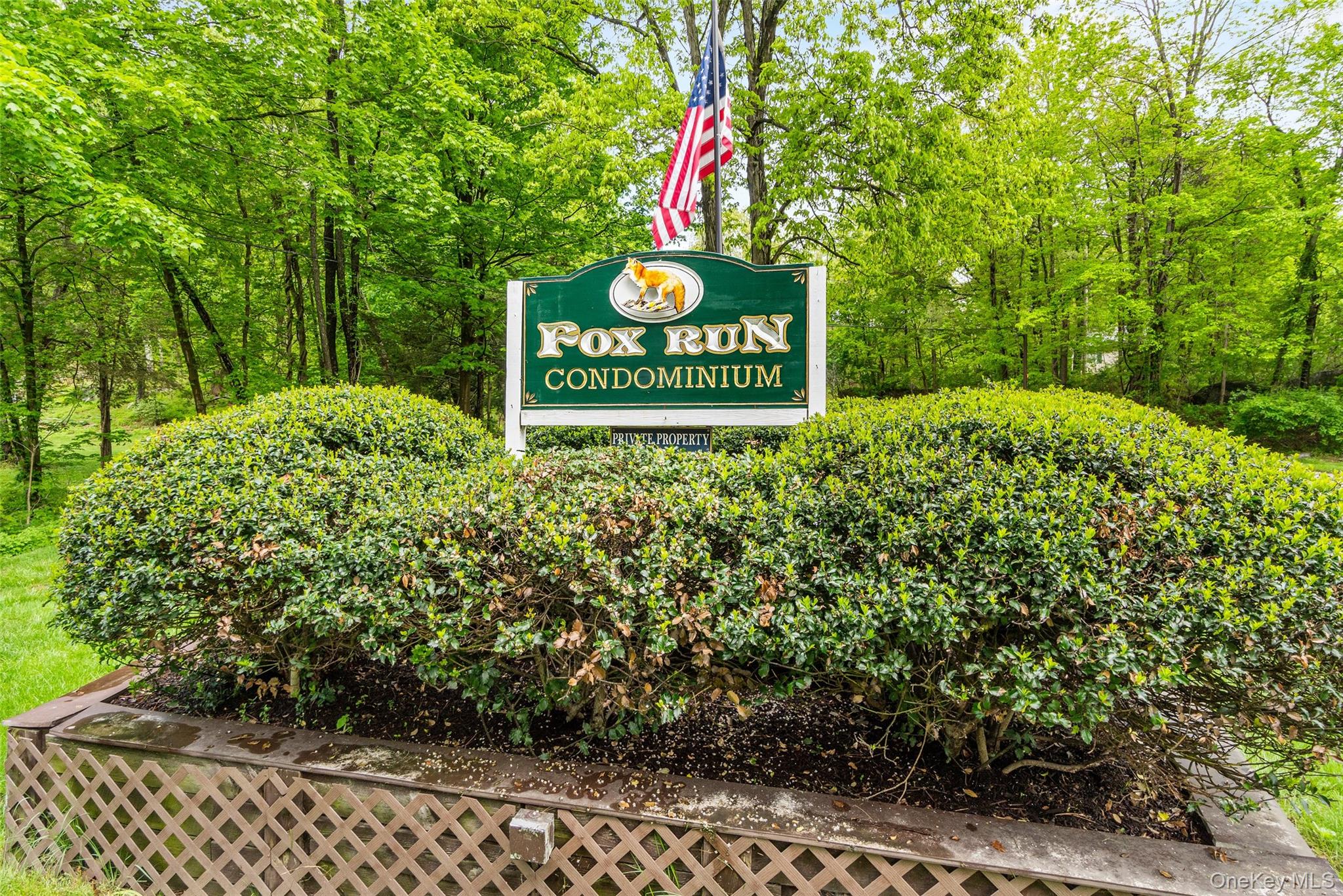 317 Fox Run Lane Unit #317 Property Photo 1