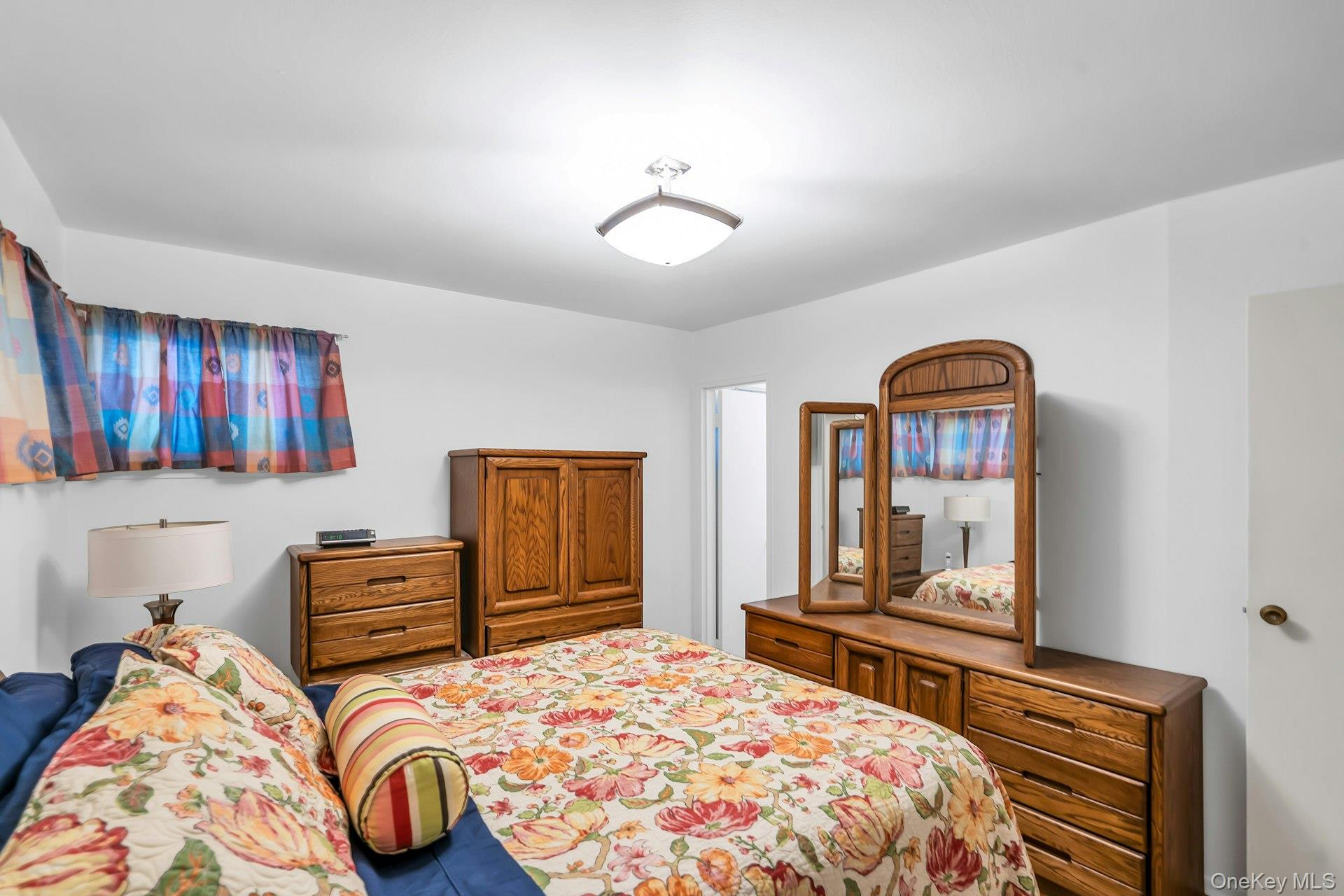 10 Fruitwood Lane Property Photo 12