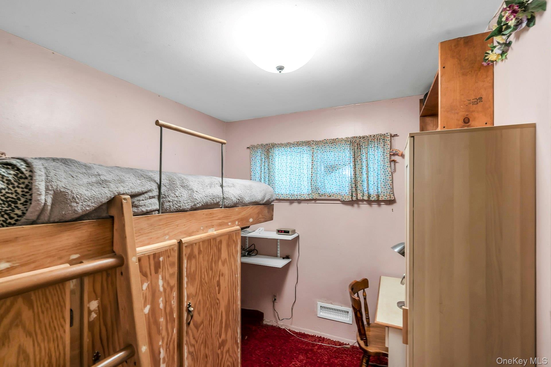 10 Fruitwood Lane Property Photo 17