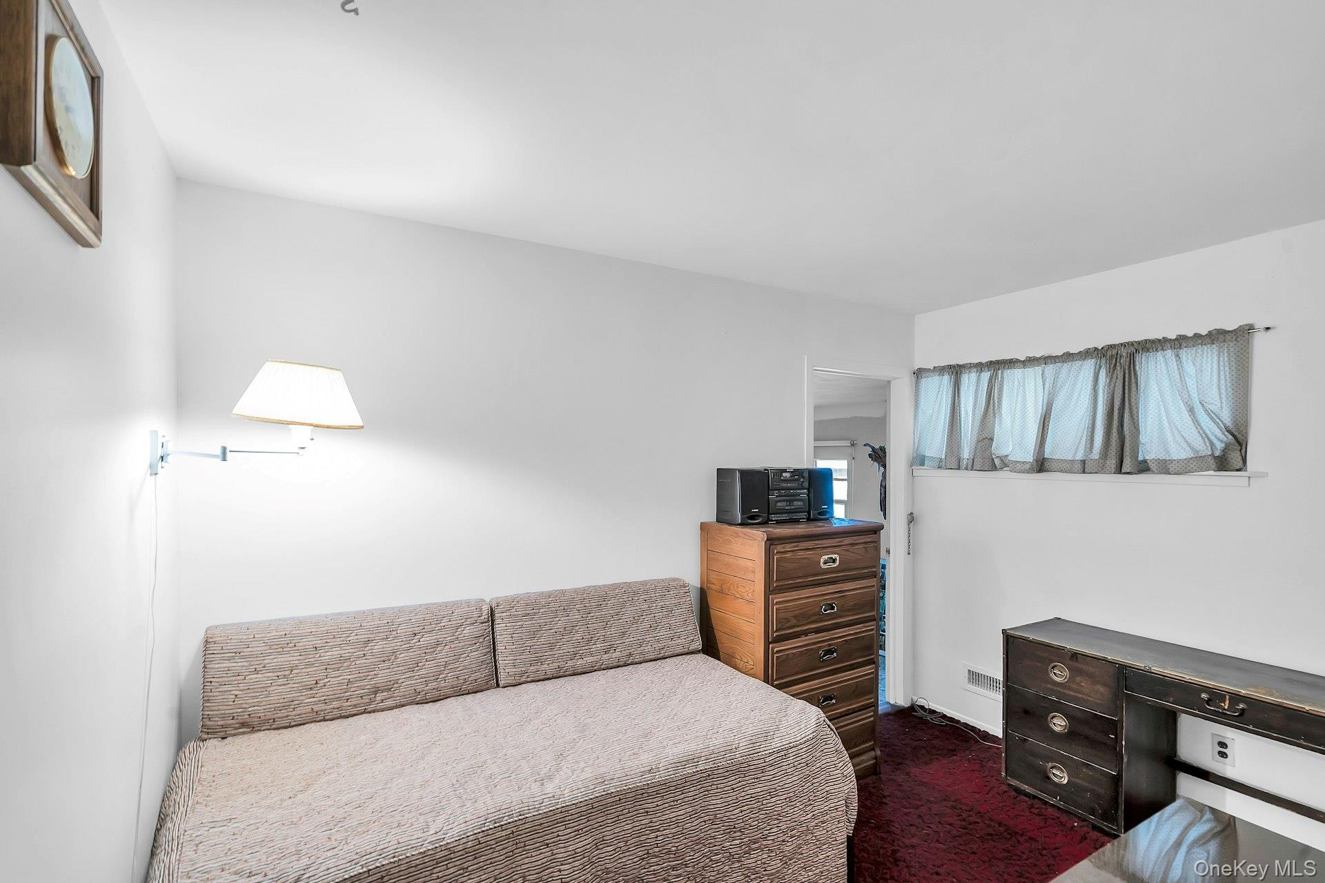 10 Fruitwood Lane Property Photo 18