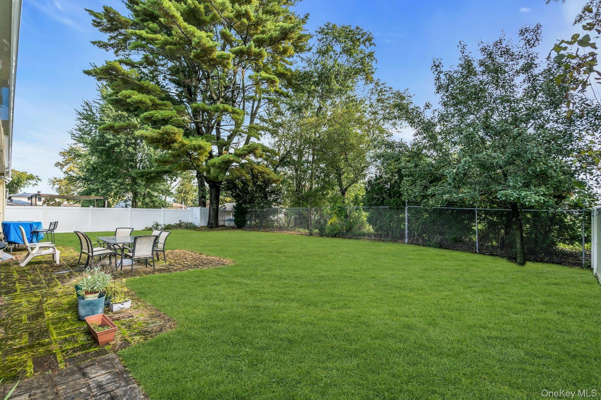 10 Fruitwood Lane Property Photo 23