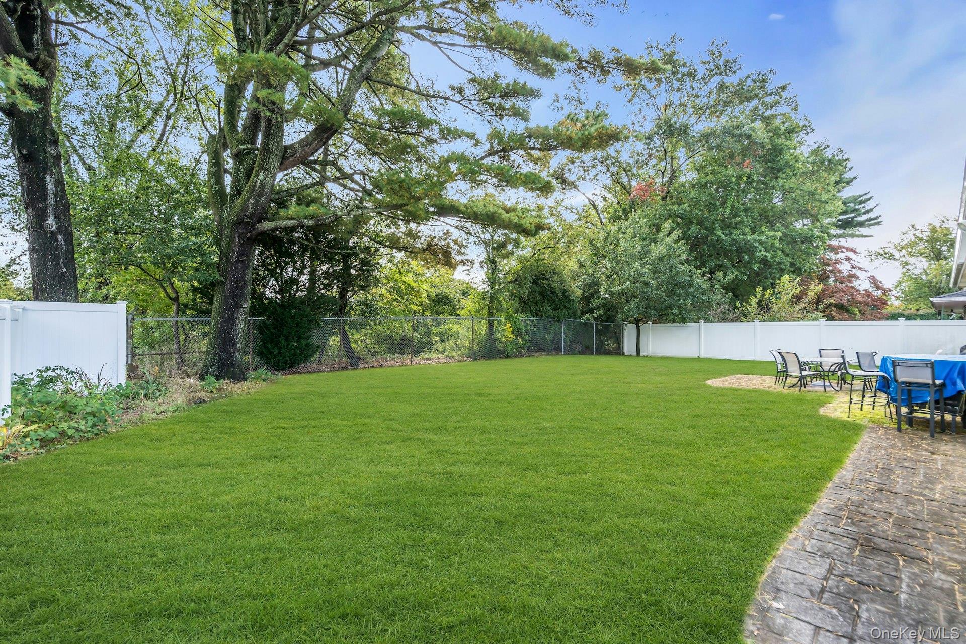 10 Fruitwood Lane Property Photo 26