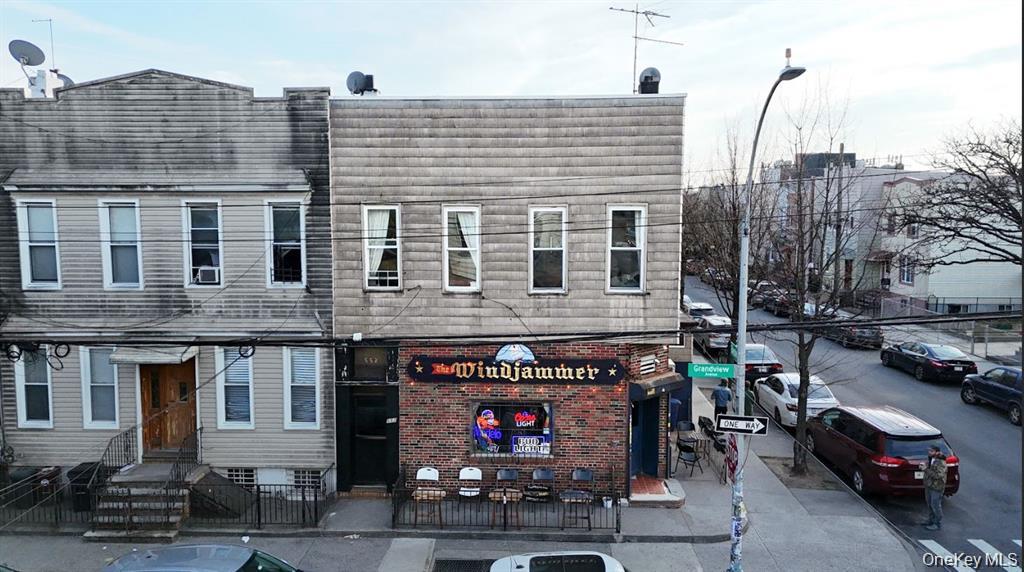 552 Grandview Avenue Property Photo 1