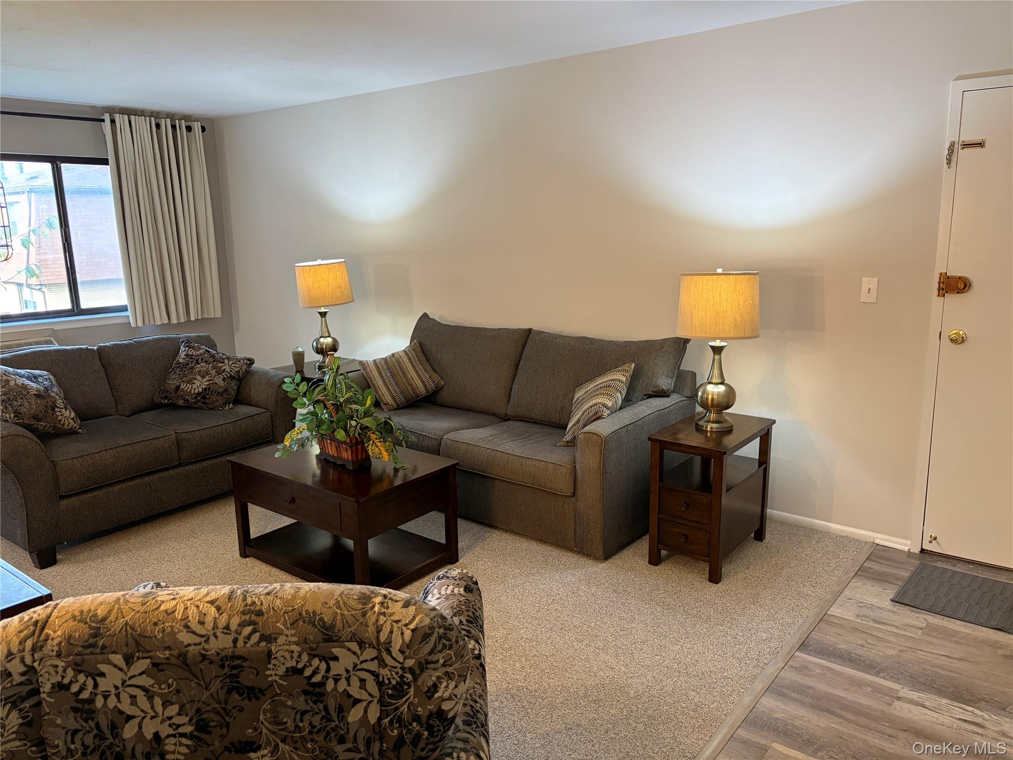 253 Richard Court Property Photo 6