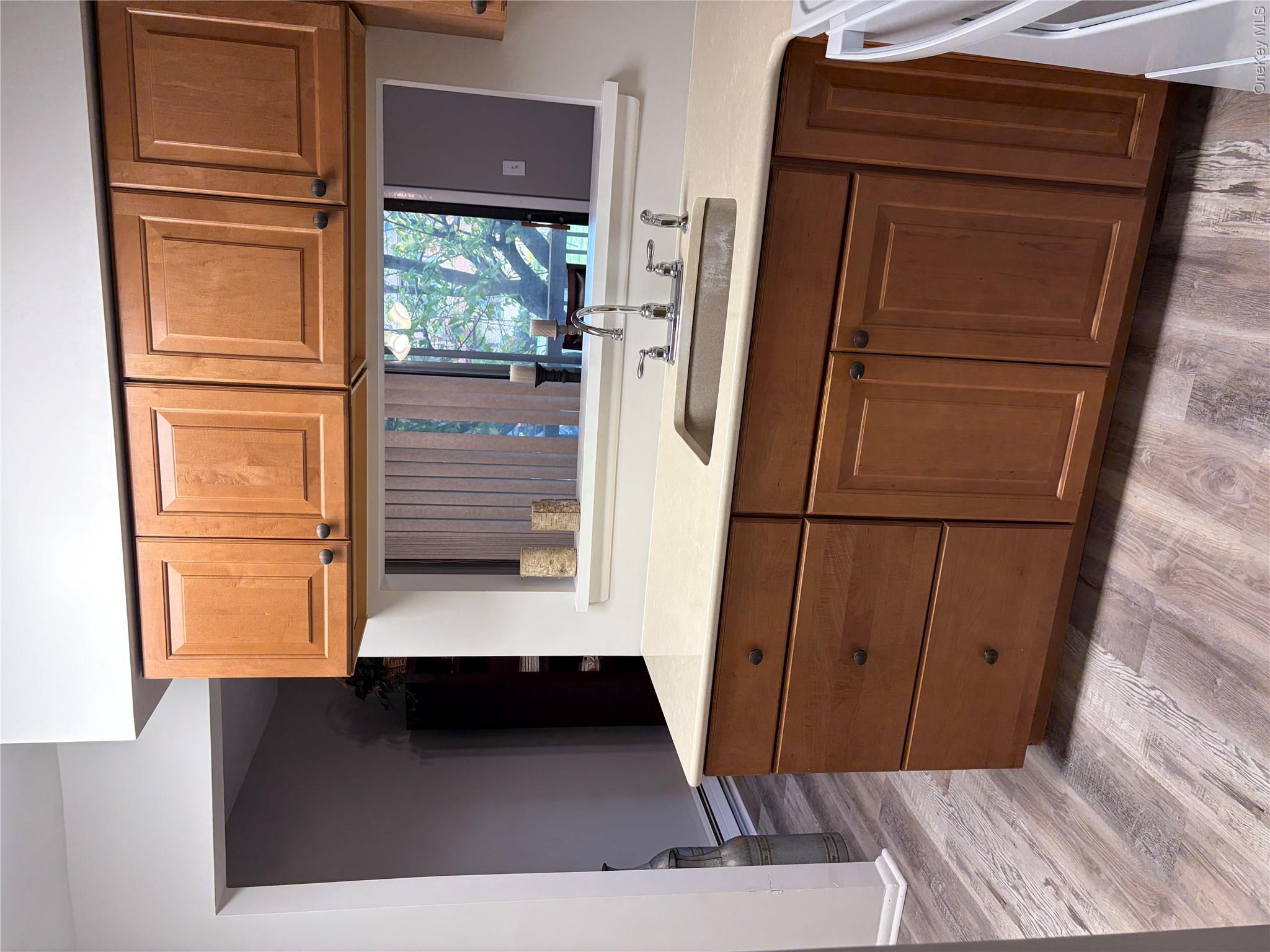 253 Richard Court Property Photo 12