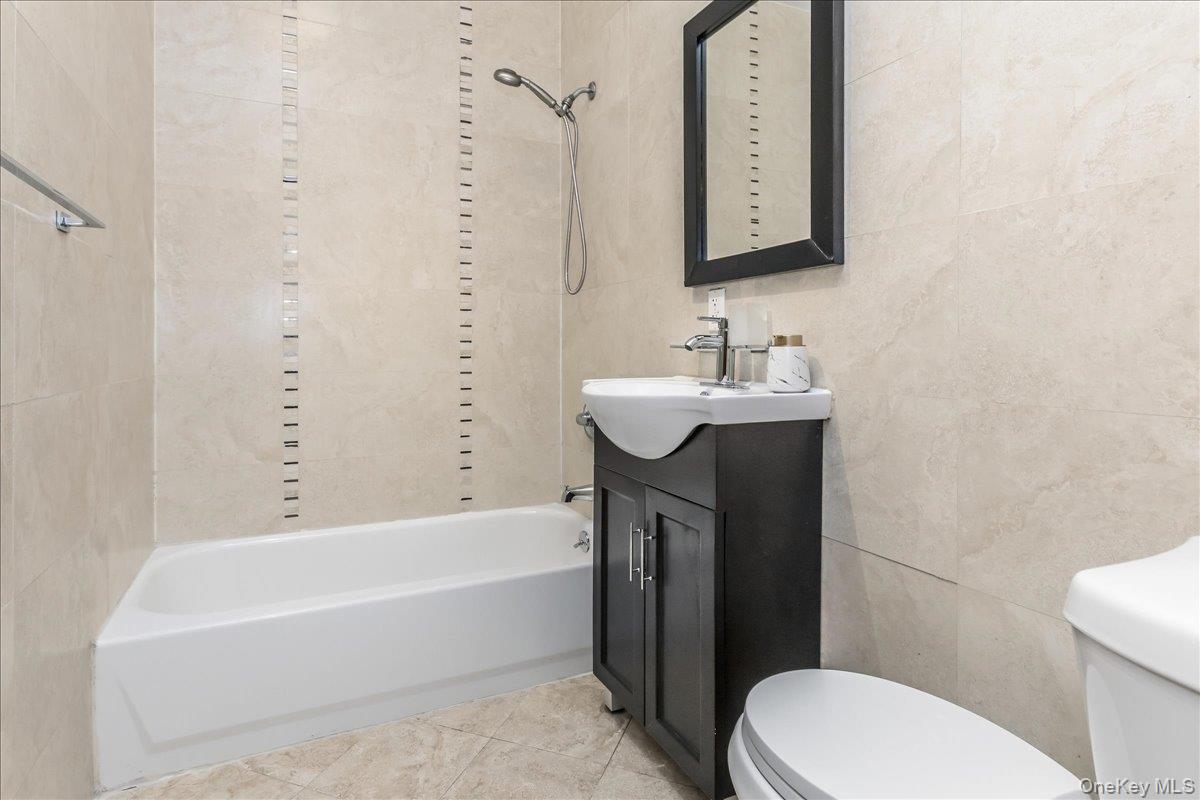 8424 Lefferts Boulevard 2c Property Photo 5