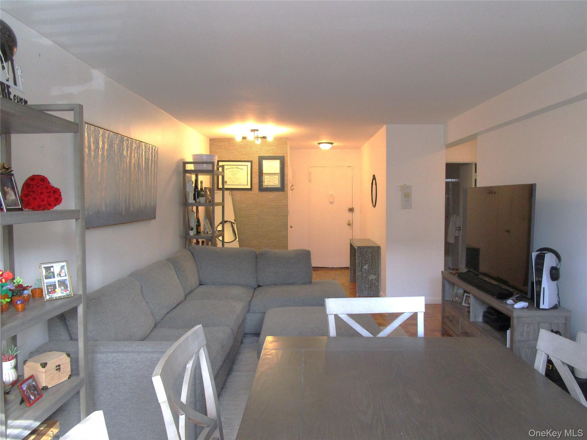 40 Daley Place 126 Property Photo 11