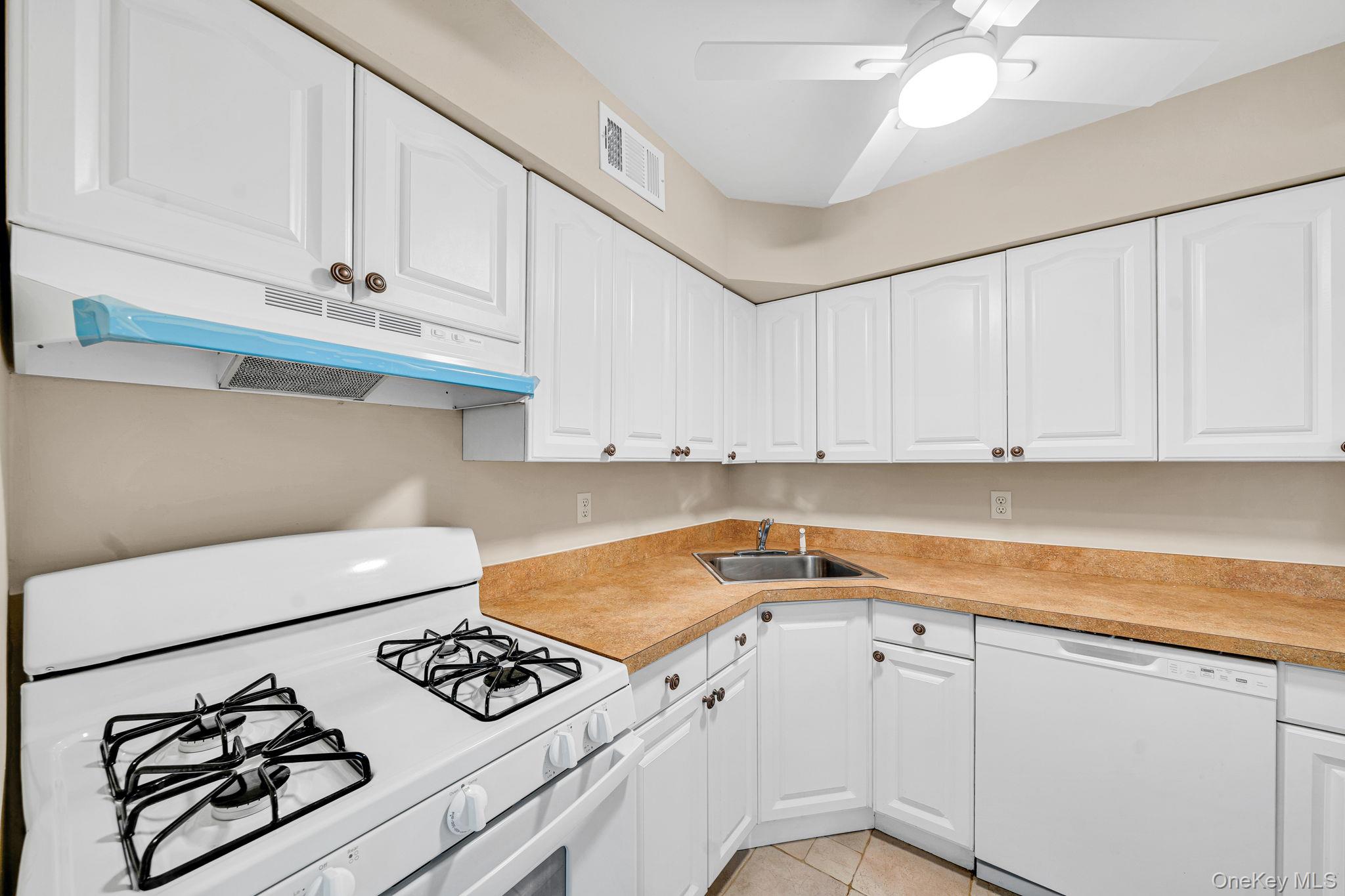 173 Fairview Circle Property Photo 14
