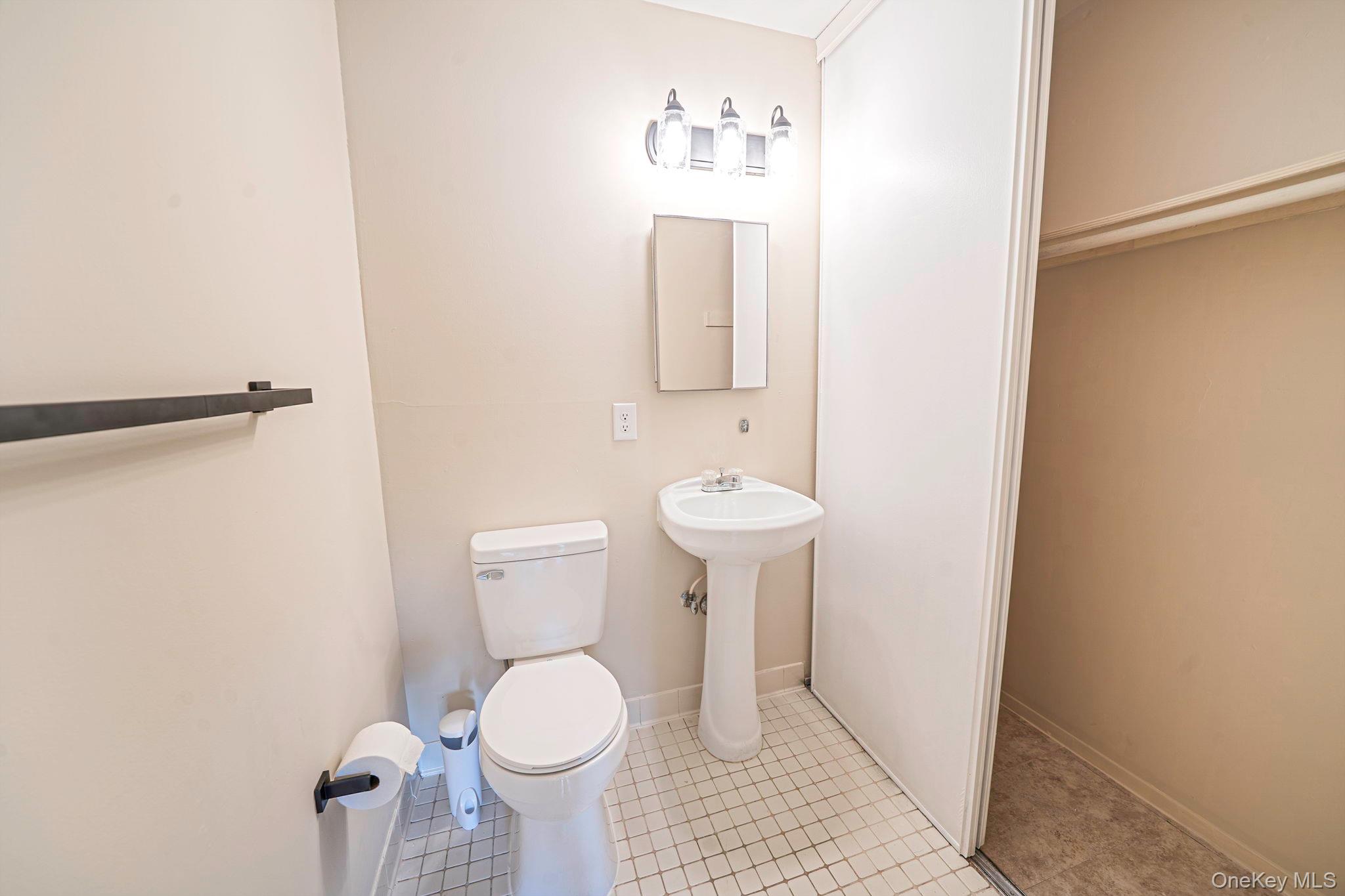 173 Fairview Circle Property Photo 21