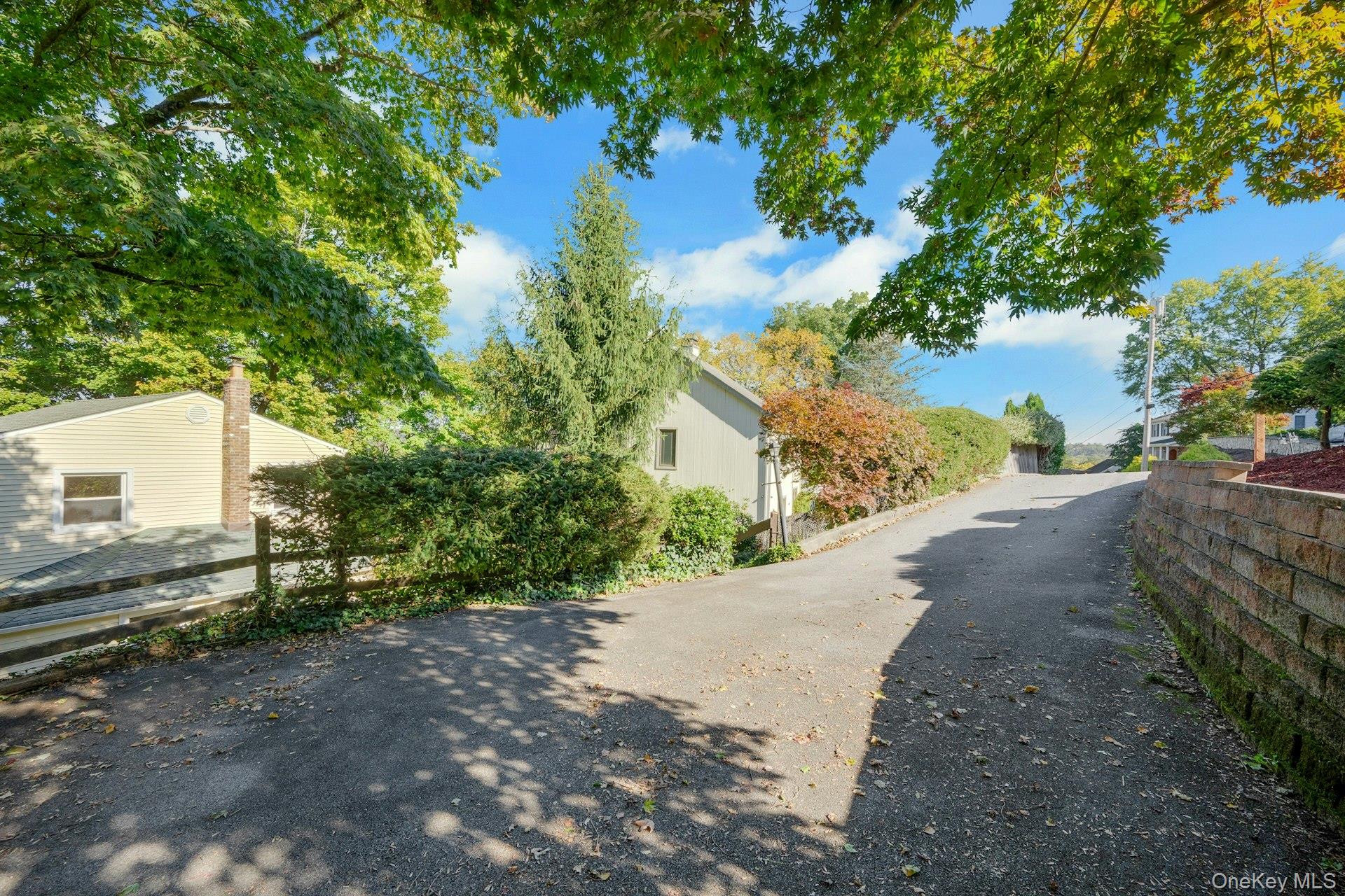 118 Circular Street Property Photo 4