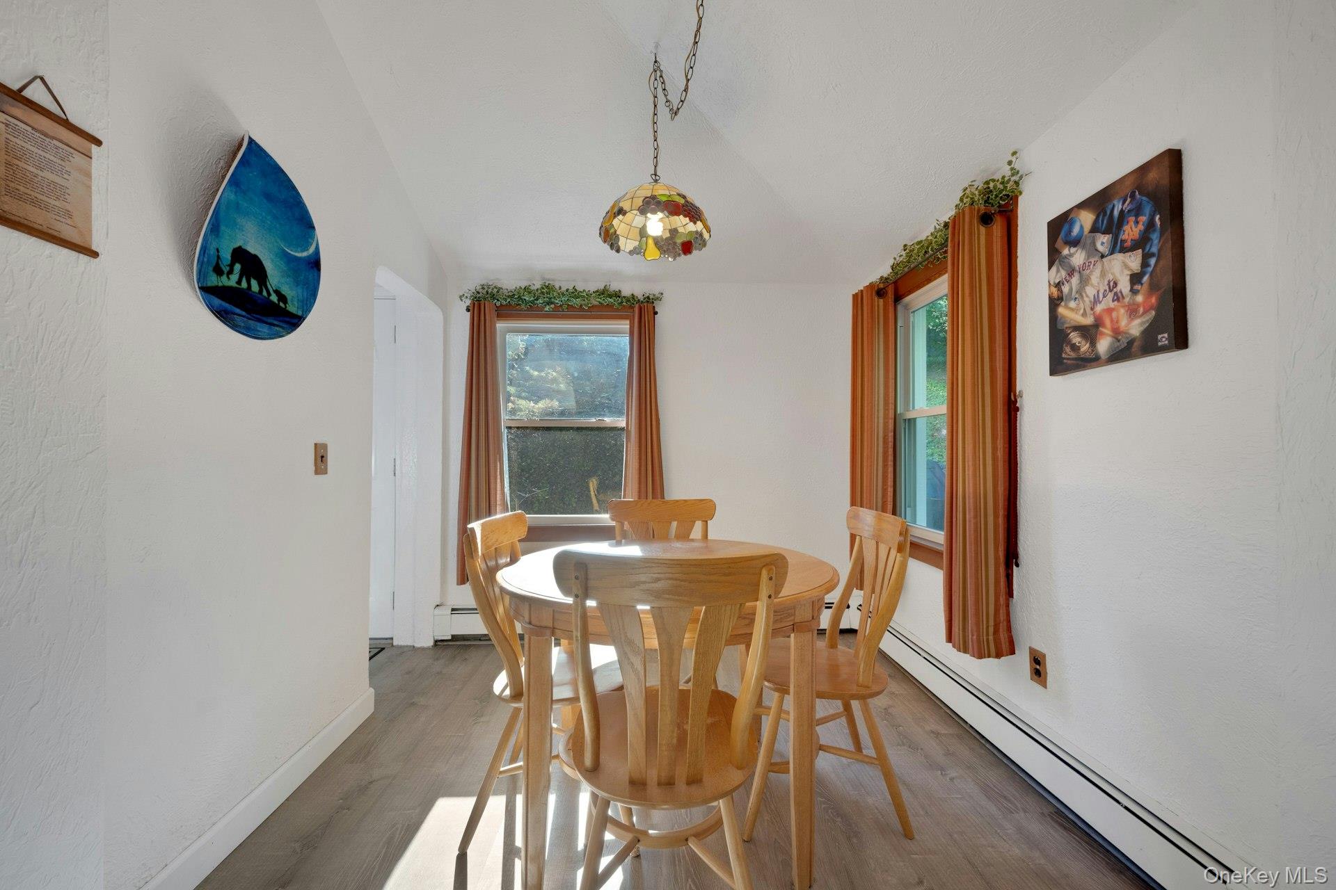 118 Circular Street Property Photo 10
