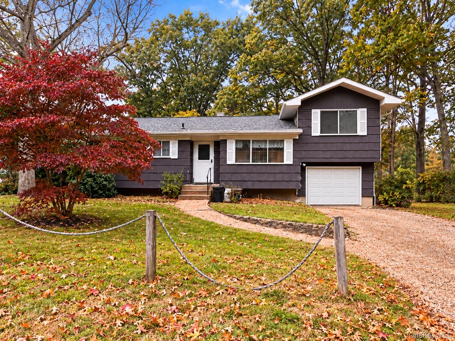 54 Mount Sinai Coram Road Property Photo 1