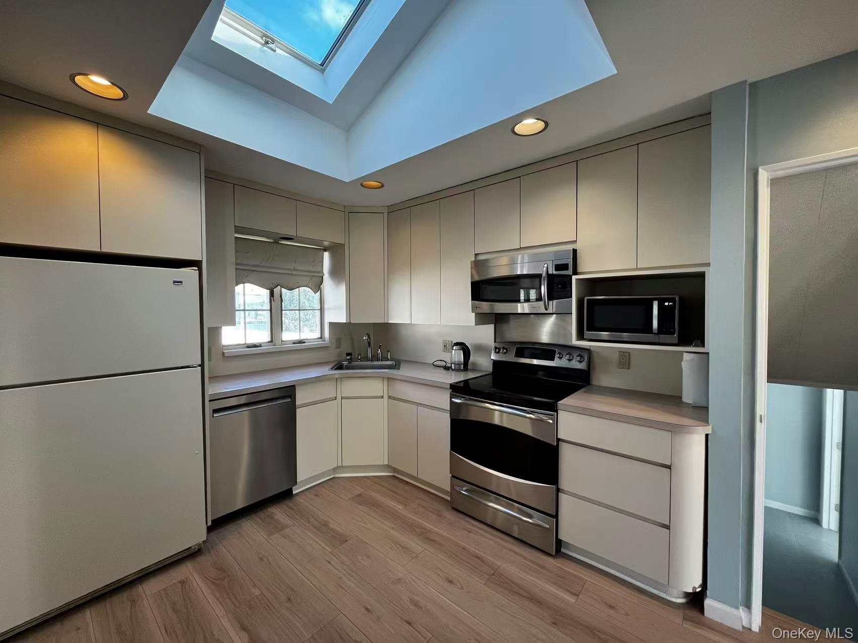 1062618 Property Photo 4